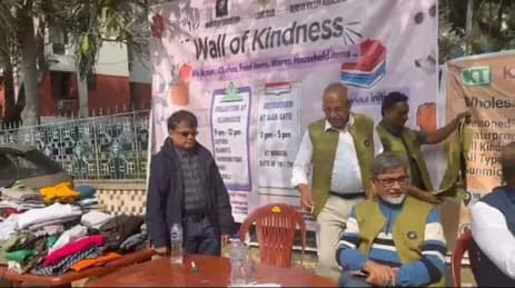 Wall of Kindness – Sharing Essentials, Spreading Hope